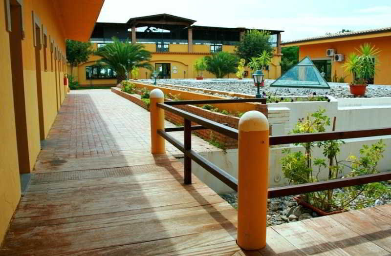 Marina Del Marchese Beach Resort Botricello Exterior photo